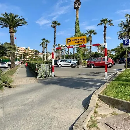 T2 Le Concorde Clim A 30 M De La Plage